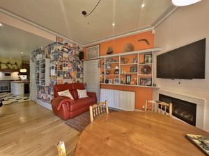 Photo 16- click for photo gallery